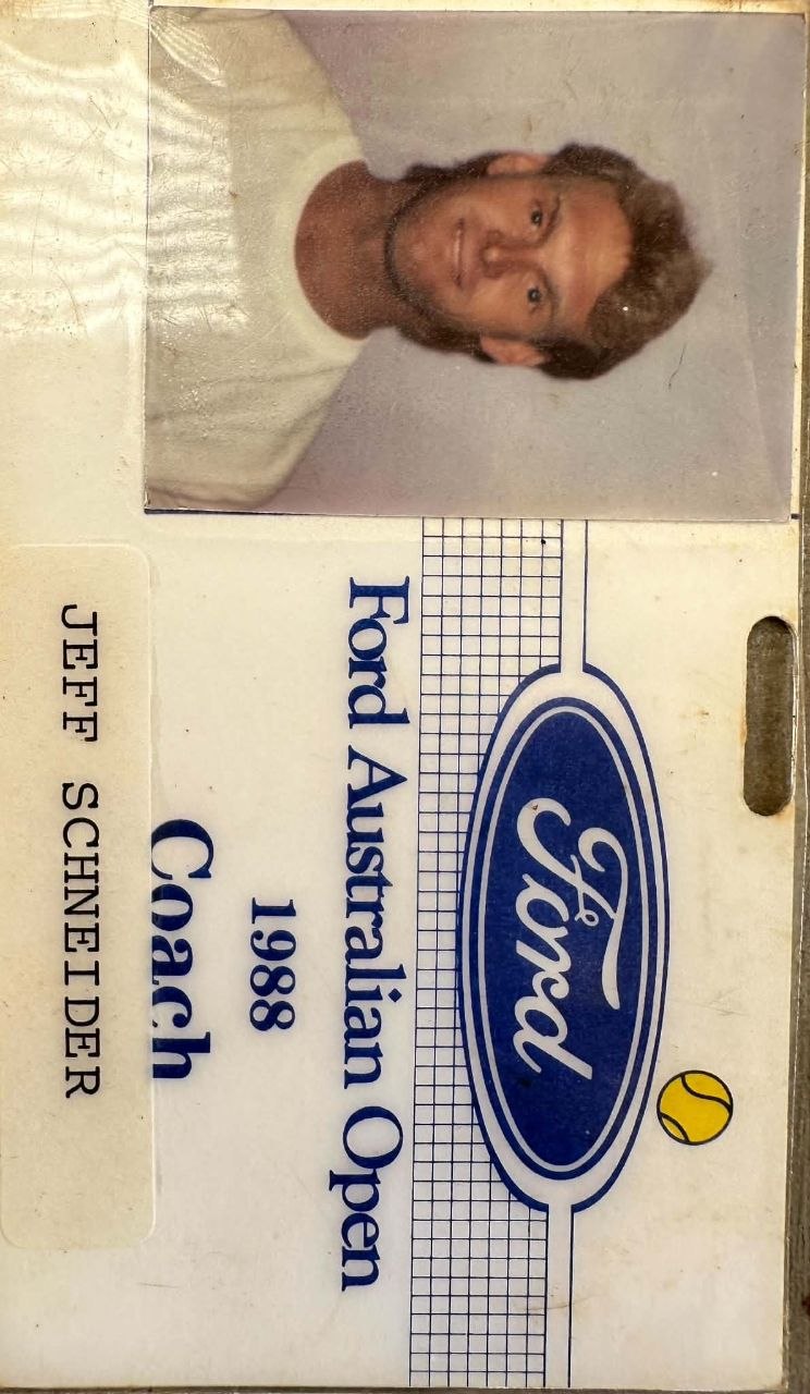 Ford AO 1988 — Coach